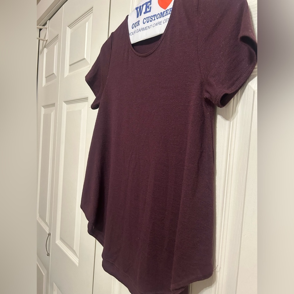 Aritzia (Wilfred Free) Soft Shirt